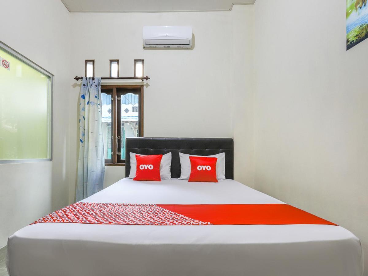 Hotel Oyo 3830 Dfarys Gh Syariah Balikpapan  Esterno foto