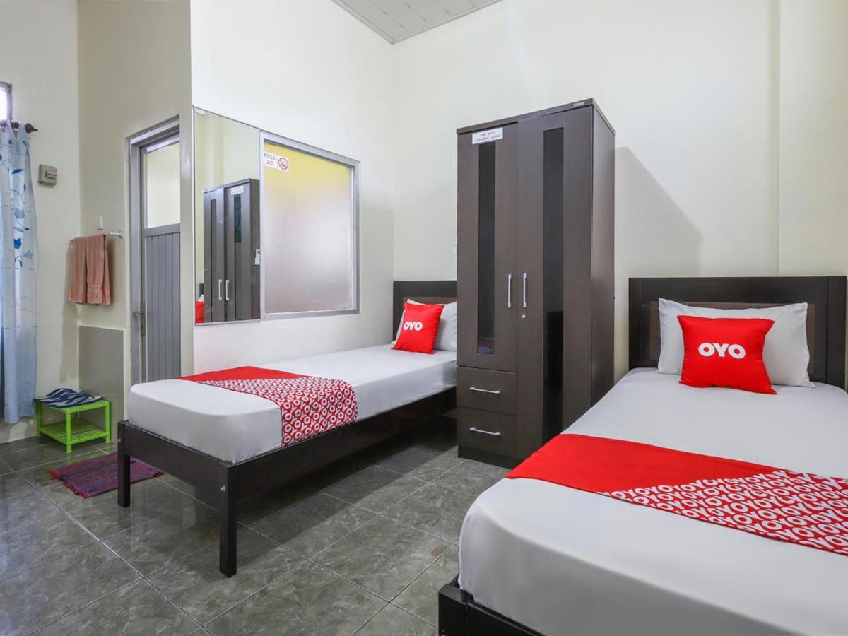 Hotel Oyo 3830 Dfarys Gh Syariah Balikpapan  Esterno foto
