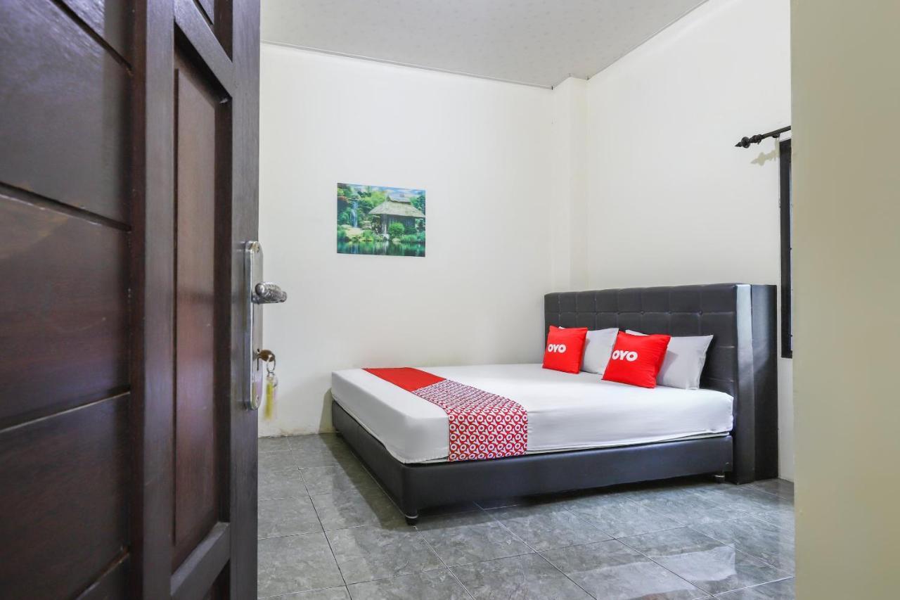 Hotel Oyo 3830 Dfarys Gh Syariah Balikpapan  Esterno foto