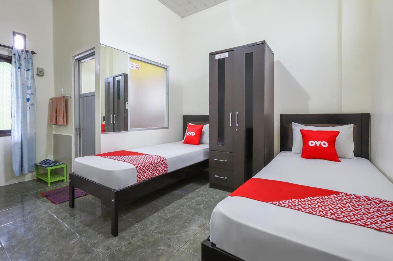 Hotel Oyo 3830 Dfarys Gh Syariah Balikpapan  Esterno foto